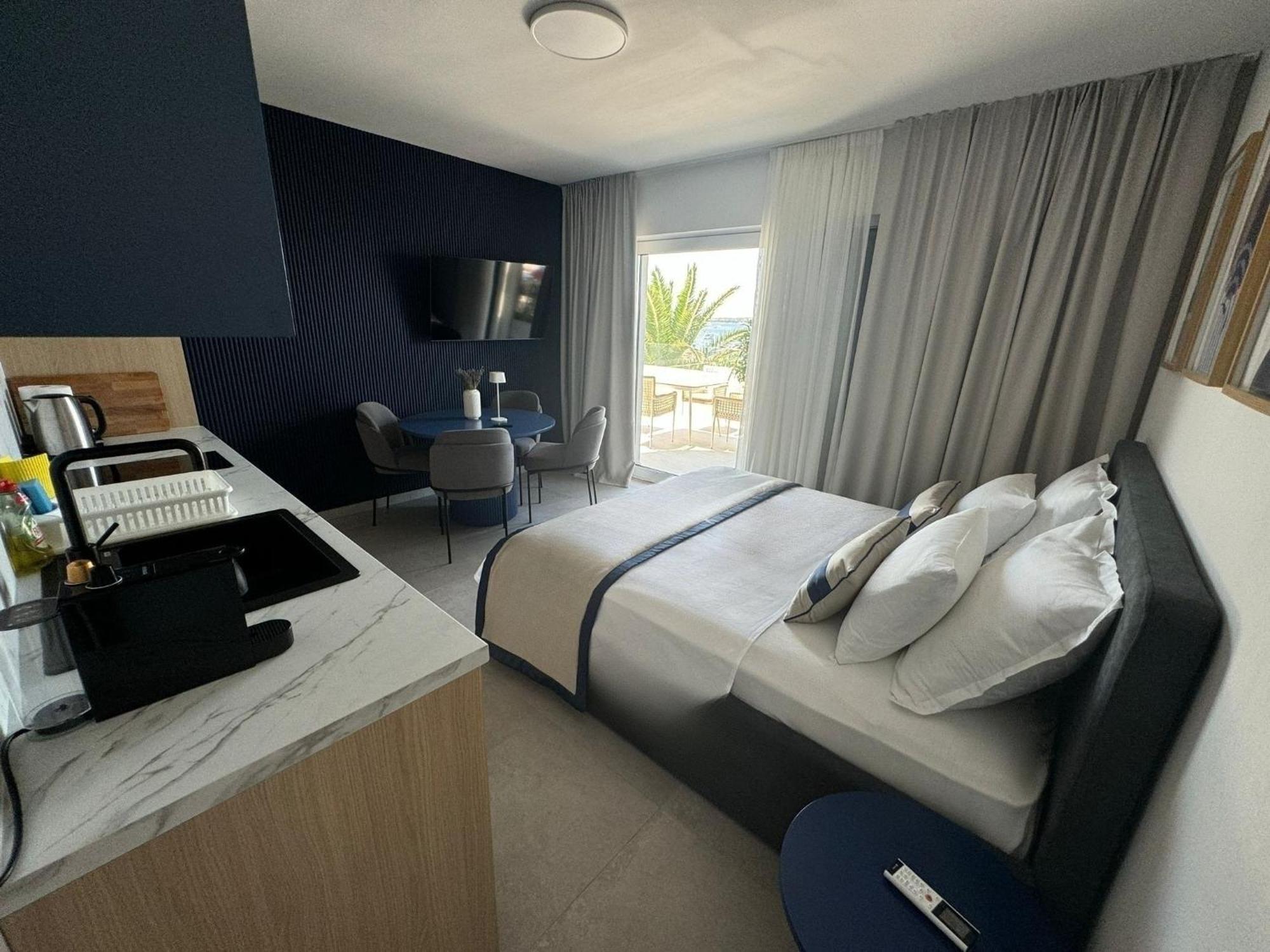 Apartments Dernaj فير المظهر الخارجي الصورة